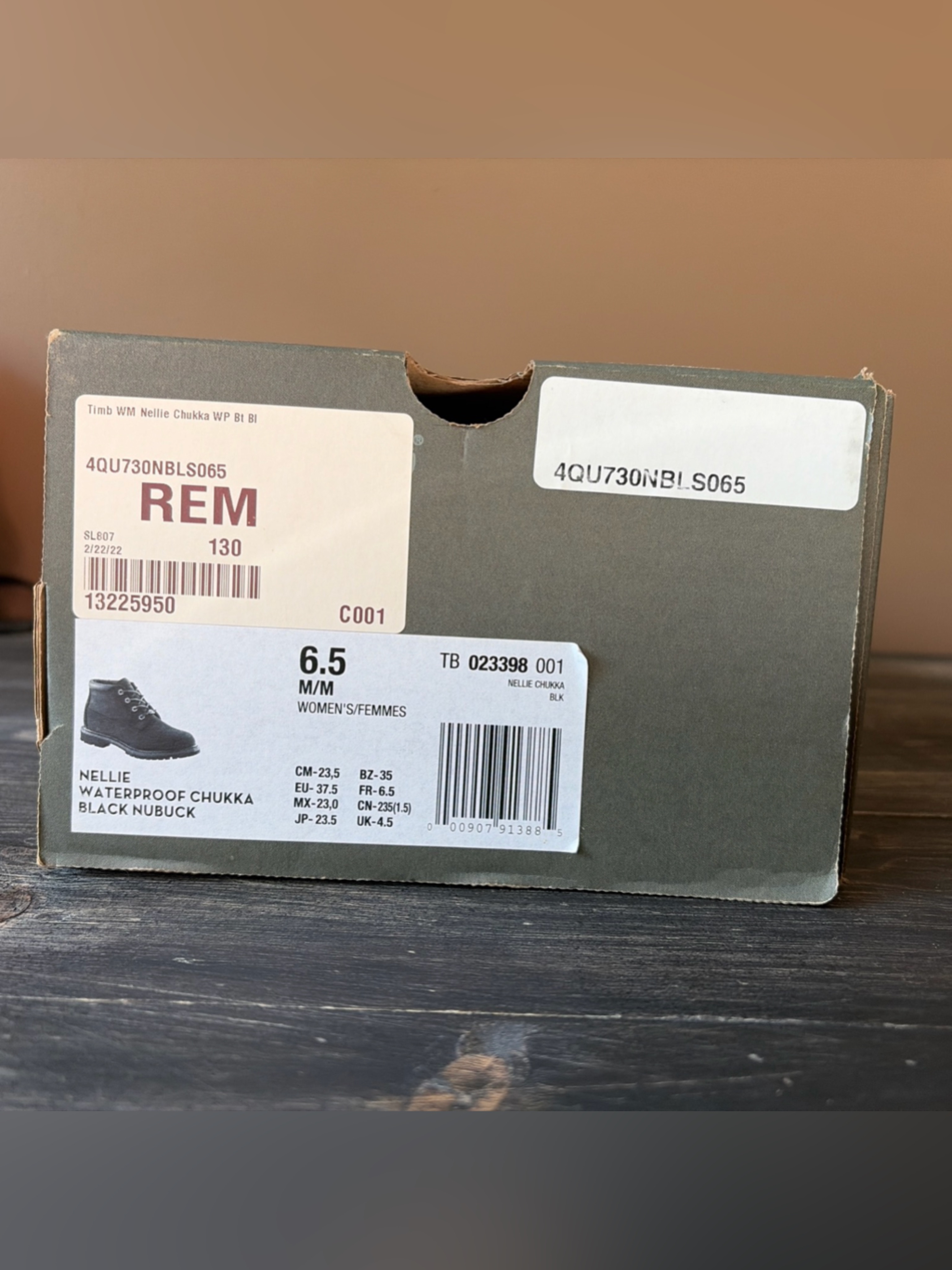 Timberland Woman’s Nellie Waterproof Chukka Boot Sz 6.5m *New* — image 8 of 8